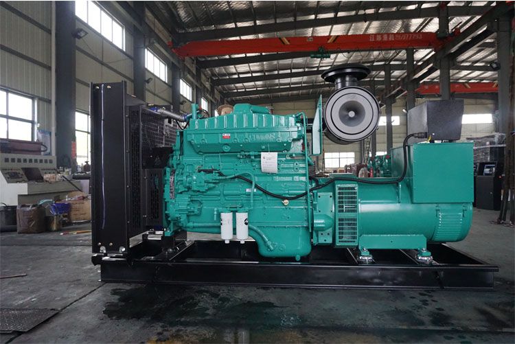 重慶康明斯300KW柴油發電機組NTAA