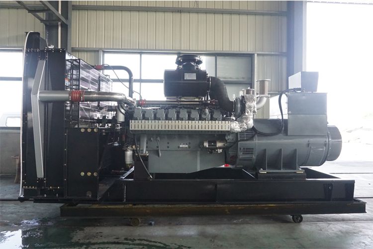 威曼900KW柴油發電機組DE30A13