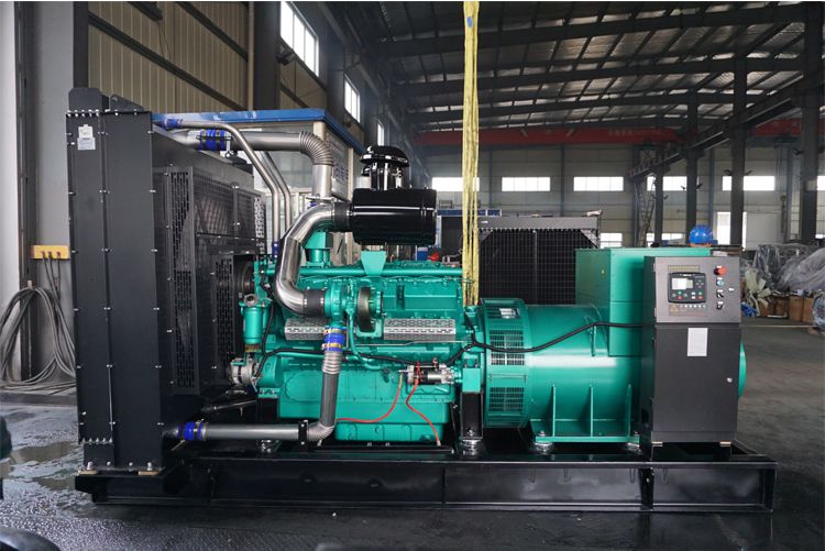 南通股份600KW柴油發(fā)電機(jī)組TCU60