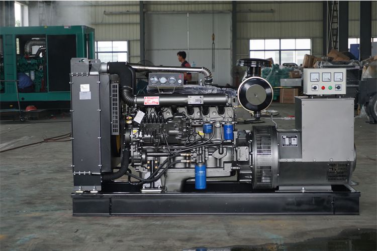 濰坊裕興150KW柴油發電機組R6110