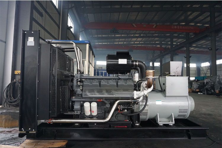 無動700KW柴油發電機組WX287TA