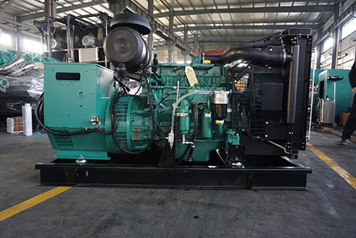沃爾沃200KW柴油發電機組TAD753