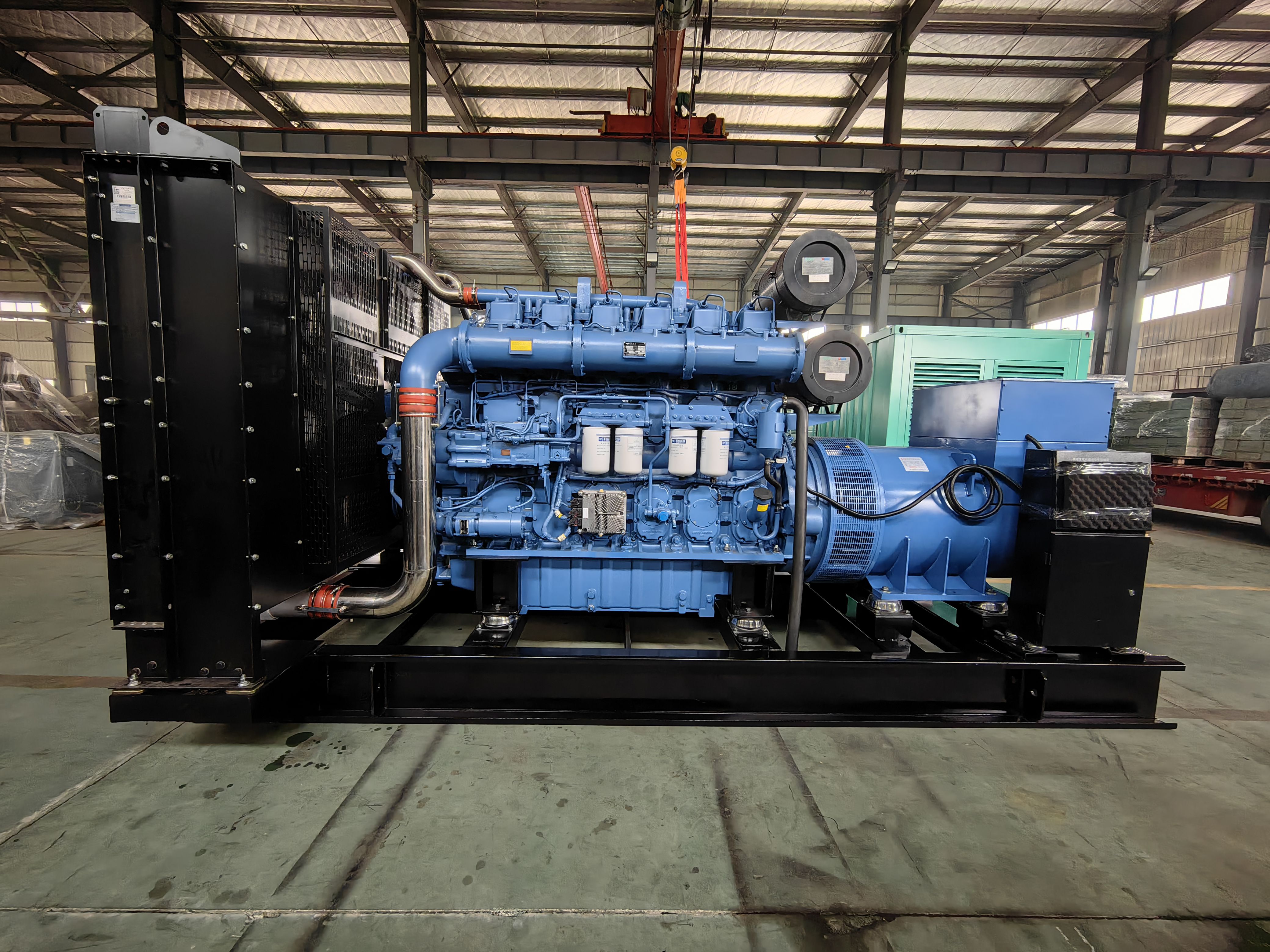 玉柴2000KW柴油發電機組YC16VC