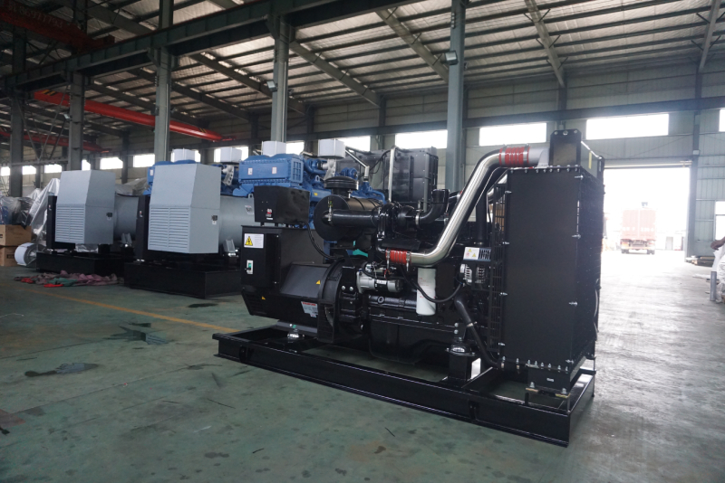 柴油發(fā)電機組運行冒煙的原因及解決方案(圖1) 柴油發(fā)電機組運行冒煙的原因及解決方案(圖1)