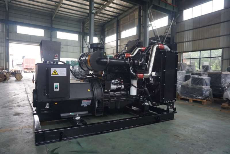 柴油發電機機油濾清器如何更換(圖1)