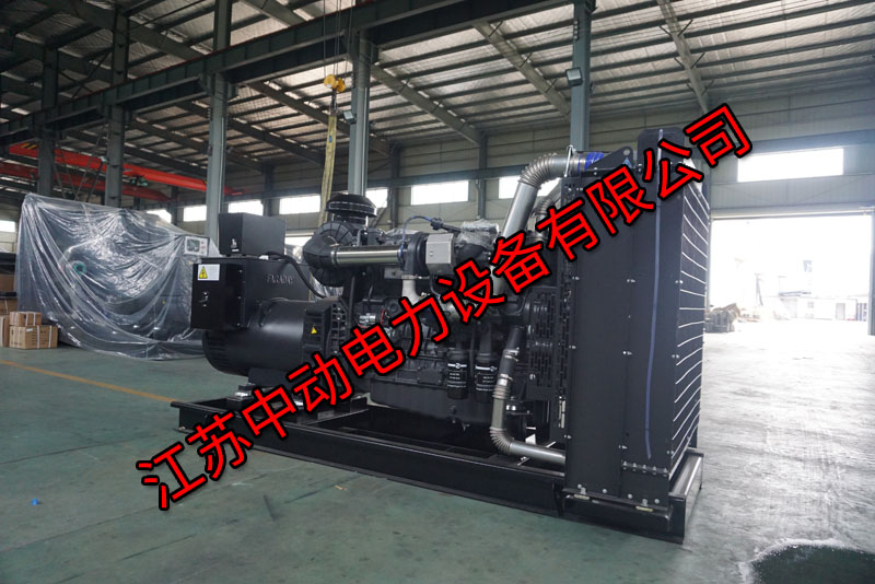 柴油發電機組與太陽能光伏發電系統的混合使用，實現綠色能源供給(圖1)